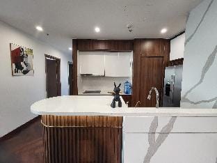 Căn hộ Vinhomes Skylake Phạm Hùng Apartment in Laos