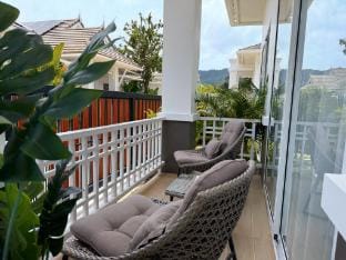 Tropical retreat at Kamala pool villa with maid Villa in Kamala