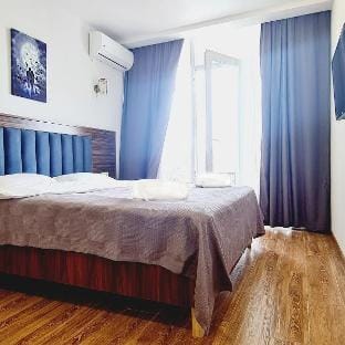 Cozy Excellent Apt#9. Stunning Sea  Mountain Views Apartment in Batumi