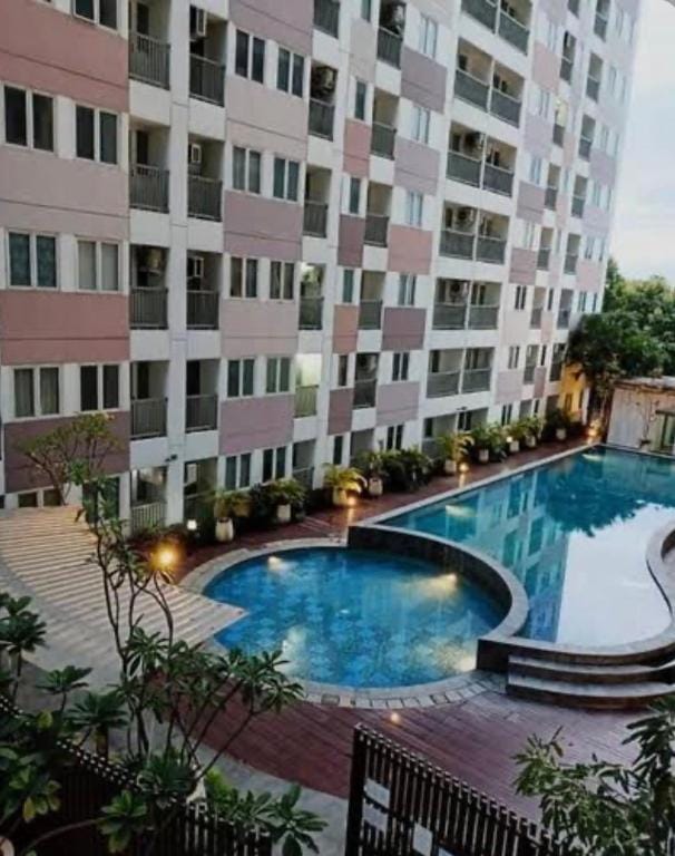 HOKI ROOM AT SENTRALAND KARAWANG Apartment in West Java
