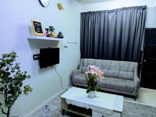 Homestay AD2 Depan HUSM Kubang Kerian Kota Bharu Vacation rental in Malaysia
