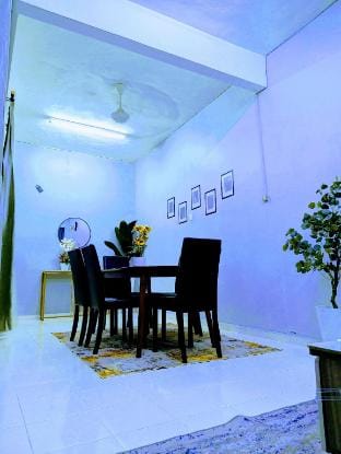 Homestay AD2 Depan HUSM Kubang Kerian Kota Bharu Vacation rental in Malaysia