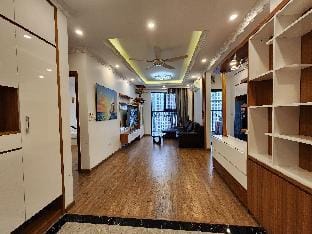 Căn Hộ  2 phòng ngủ  CT8 The Emerald Apartment in Laos