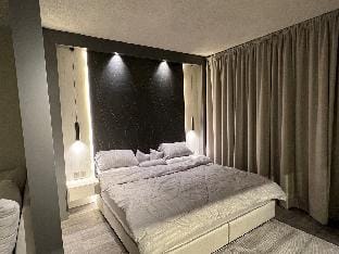 استوديو بتصميم فندقي حي السلامة Apartment in Jeddah