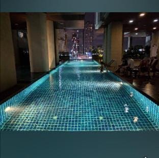 2 min walk toAsoke x petchburi Airportlink makasan Apartment in Bangkok
