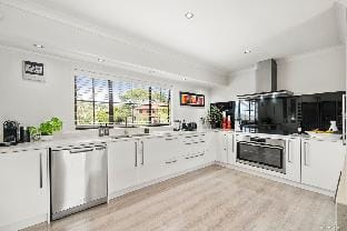 Villa with Pool in Browns Bay Vacation rental in Auckland
