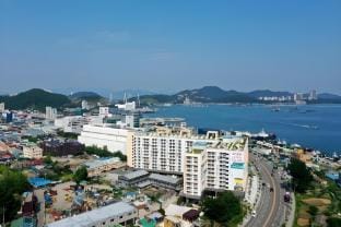 Yeosu High Ocean Bed and Breakfast in South Korea