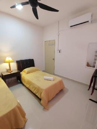 SINGGAH HOMESTAY (MUSLIM SAHAJA) Vacation rental in Negeri Sembilan, Malaysia
