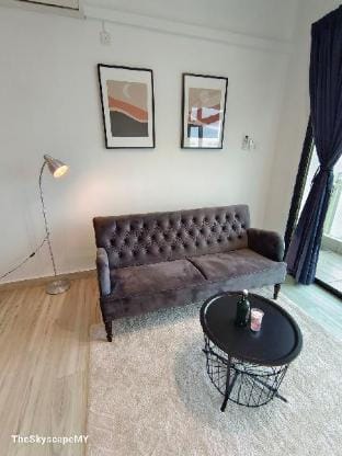 【HOT!】 JB Muji White Theme-Space & Comfy Suite #10 Apartment in Johor Bahru