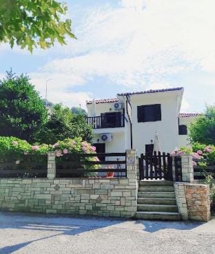 The small apartment  Apartment in Magnesia Prefecture, Greece