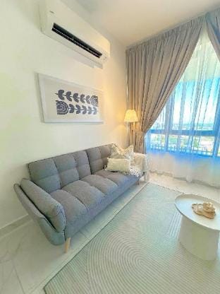 Netflix Two Bedroom Troika Kota Bharu Homestay 198 Vacation rental in Malaysia