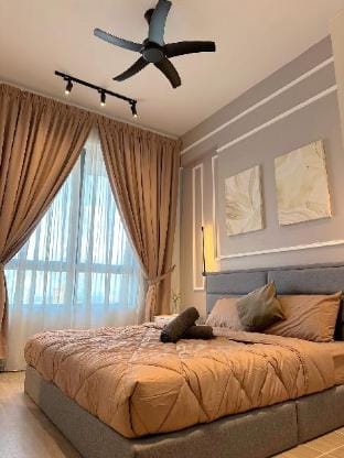 Netflix Two Bedroom Troika Kota Bharu Homestay 118 Vacation rental in Malaysia
