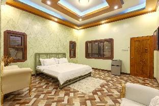 Greenridge Resort Main Villa Villa in Calabarzon
