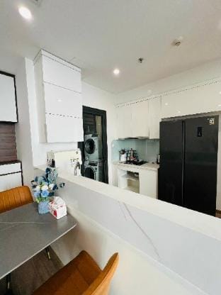 Mei housing -  3BR 2WC Vinhomes Skylake Cityview Apartment in Laos