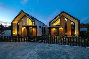 Baan Ga-cha, The coffee house Vacation rental in Thailand