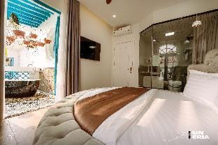 Hoài An Villa-Biệt thự 7p.ngủ-100m đến bãi biển Villa in Laos