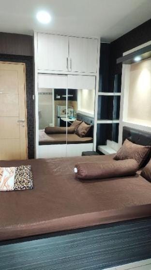 Educity Apartment Yale Tower Vacation rental in Surabaya
