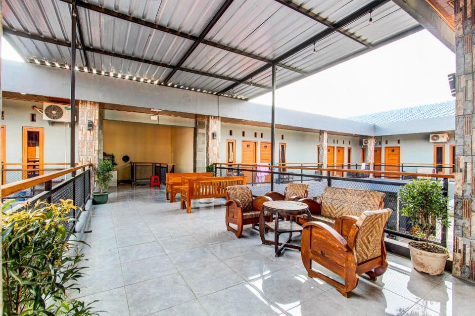 Hotel O Ekslusive Double'n Hotel in Special Region of Yogyakarta