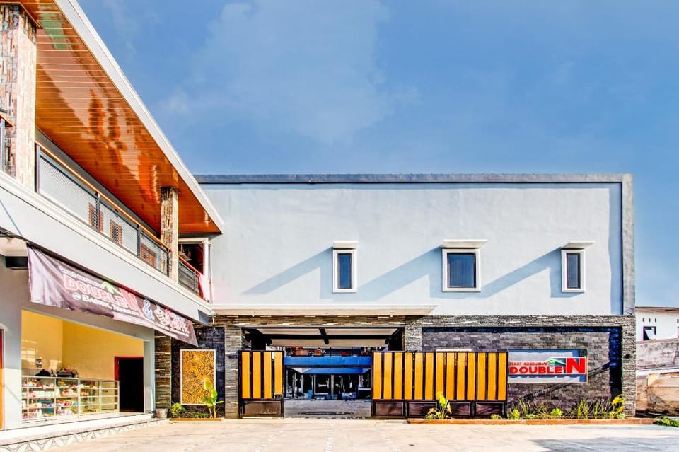 Hotel O Ekslusive Double'n Hotel in Special Region of Yogyakarta