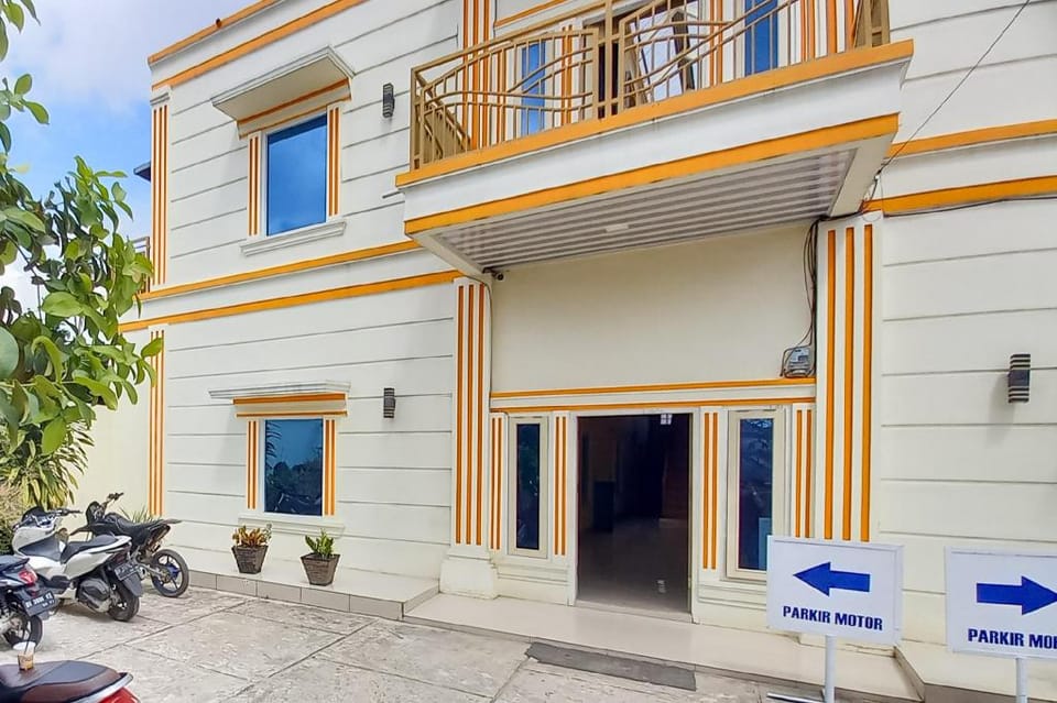 AroeL Homestay Mitra Reddoorz Hotel in Indonesia