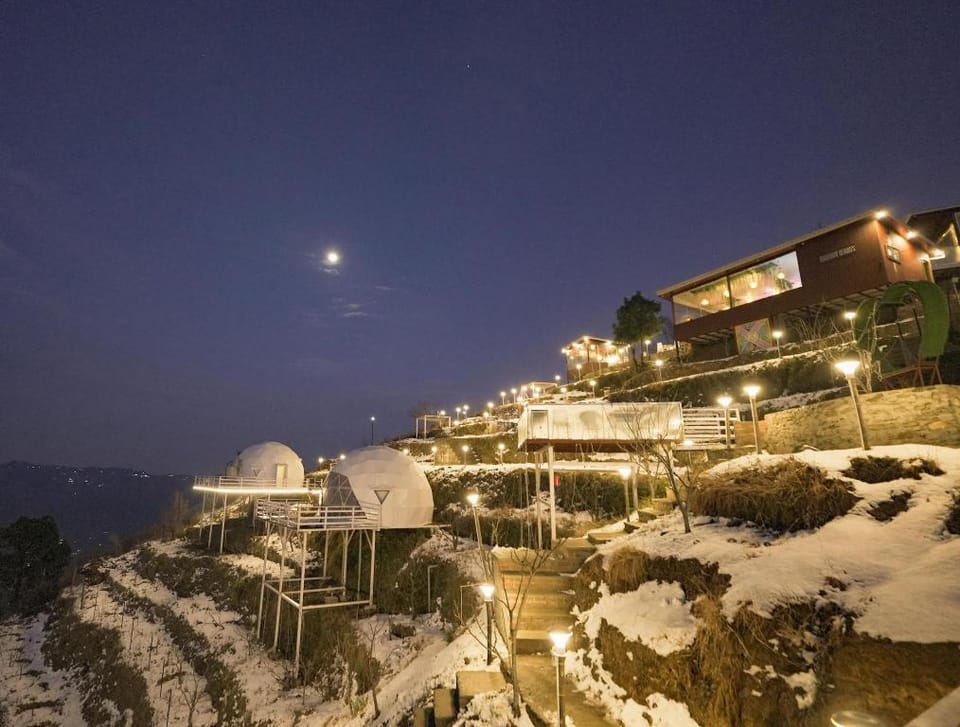 Harmony Heights Hotel in Uttarakhand