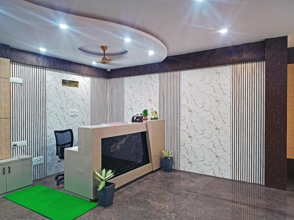 Hotel Achhu Palace Hotel in Bengaluru