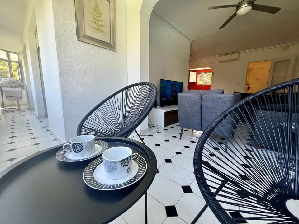 New Spacious Family Apartment 3 Bedrooms Pool 5 Min from the Sea Apartment in Alicante