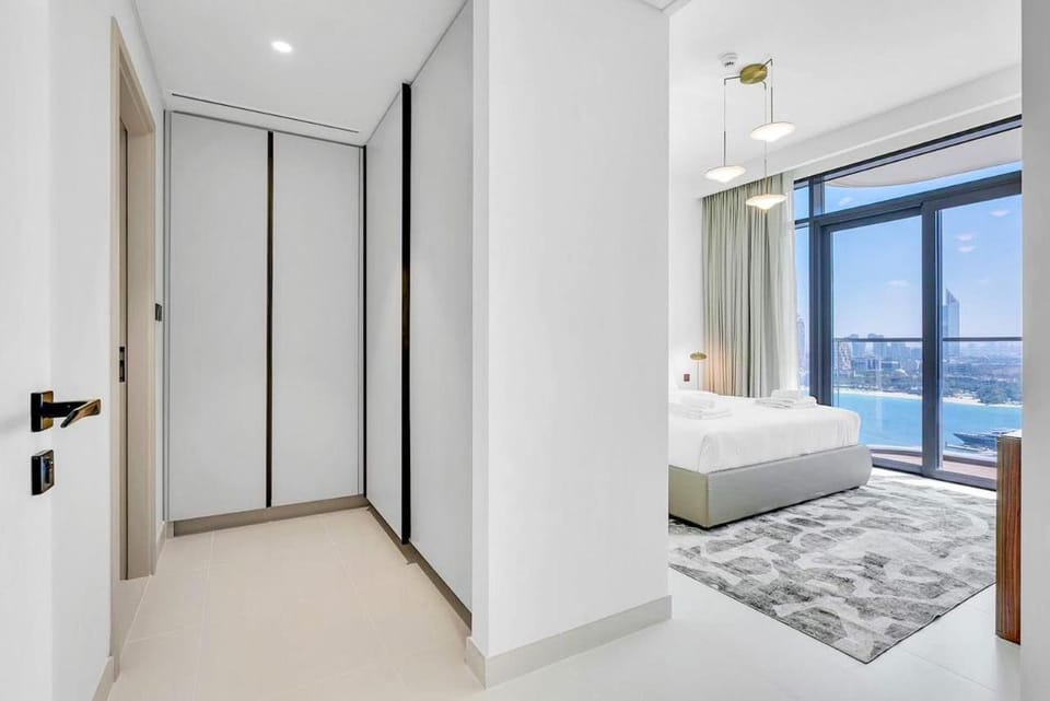 Dubai Marina Harbour View 2BR with Beach Access Apartment in Dubai