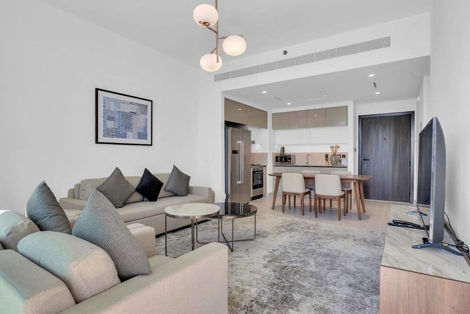 Dubai Marina Harbour View 2BR with Beach Access Apartment in Dubai