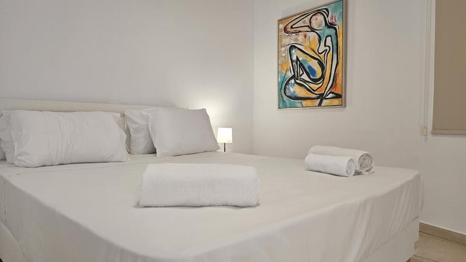AN - STAY Sunny Honey Apartment Apartment in Ayia Napa