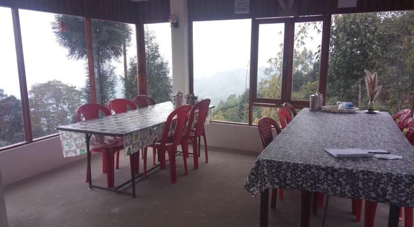 Vamoose Sinkawli Homestay Vacation rental in West Bengal
