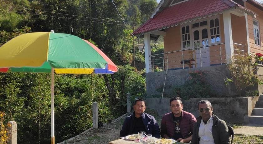 Orange Orchard Sittong Vacation rental in West Bengal