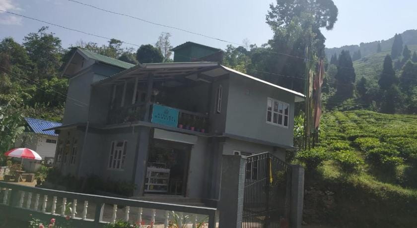 Vamoose Mingma Vacation rental in West Bengal
