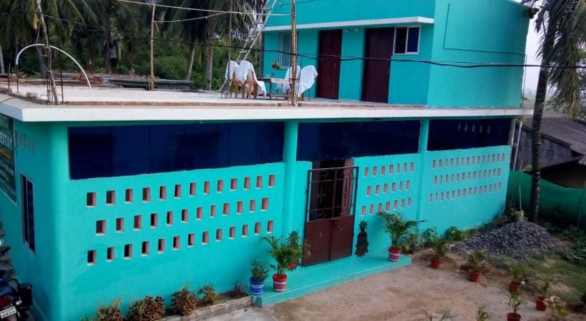 Vamoose Mangrove Pitta Vacation rental in Odisha