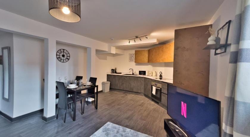 Newton's Suite Apartment in Royal Tunbridge Wells