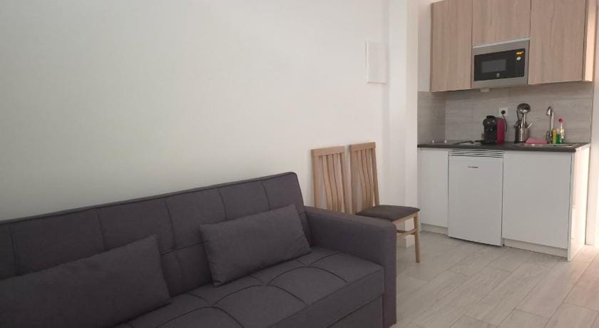 suites recién reformadas Vista Alegre Apartment in Madrid