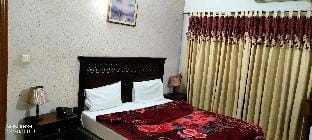 The Sun Guest House F-6 Vacation rental in Islamabad