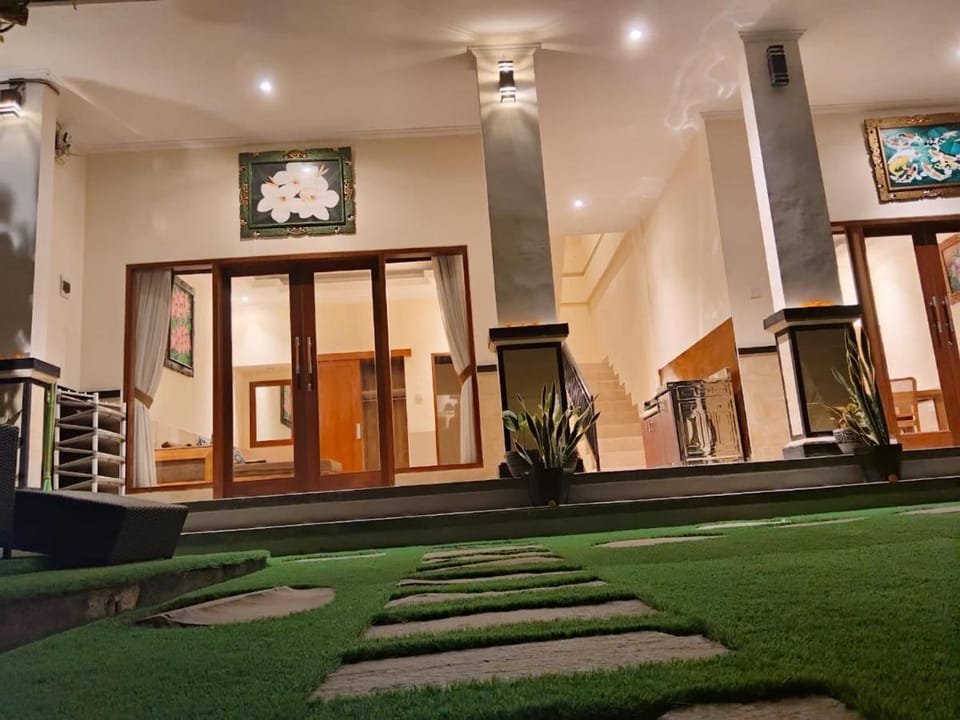 DANU HOUSE UBUD  Villa in Ubud