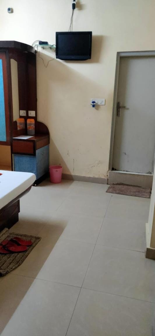 Vamoose Balaji Inn Vacation rental in India