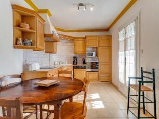 Villa with swimming pool in Sorgues Vacation rental in Sorgues