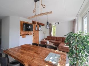 Holiday home on the water in Friesland Vacation rental in Friesland, Netherlands
