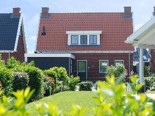 Villa in Colijnsplaat by the Sea  Sauna Vacation rental in Zeeland, Netherlands