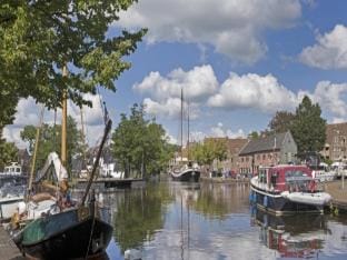 Holiday Home in Ruinerwold with Garden Vacation rental in Drenthe (province)