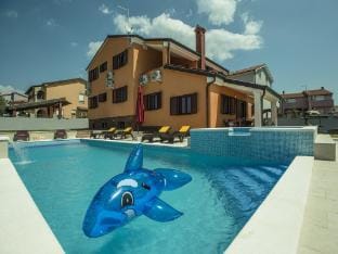 Villa in Pula with sea beach Villa in Pula