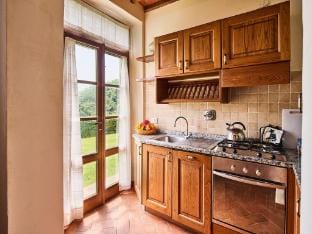 Farmhouse in Chianti with Pool and Garden Villa in Radda in Chianti