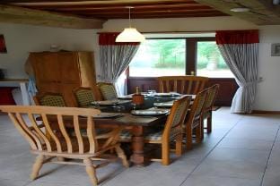 Golden Light Cottage Escape Vacation rental in Normandy