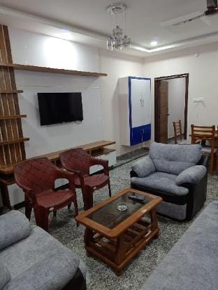Servostay New Full Furnished 2 BHK Flats Apartment in Tirupati