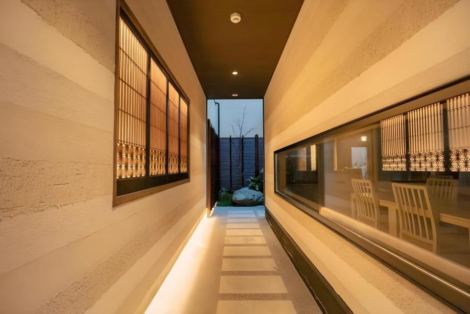 Tanimachi-kun, Hoshiya, Higashiyama Mochitsukikyo Hotel in Kyoto