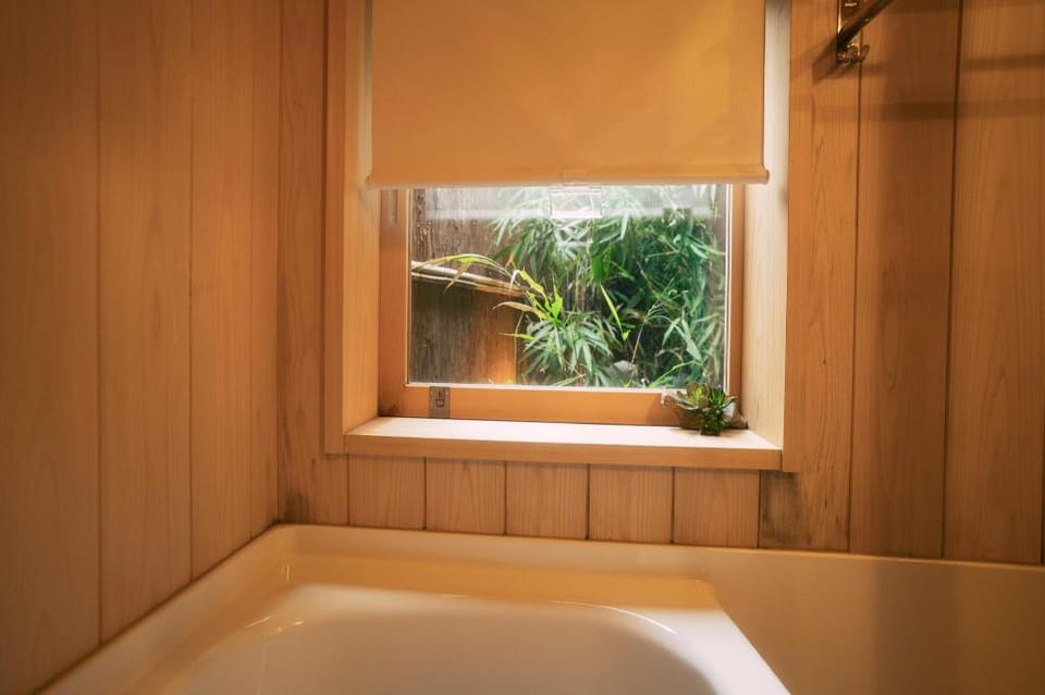 Tanimachi-kun, Hoshiya, Shimizuya Hotel in Kyoto