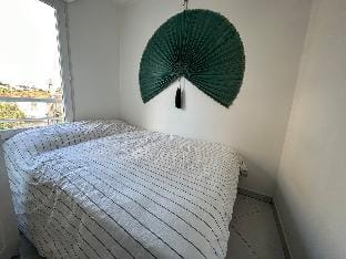 2P Full center JUAN LES PINS Near sea, parking Apartment in Antibes